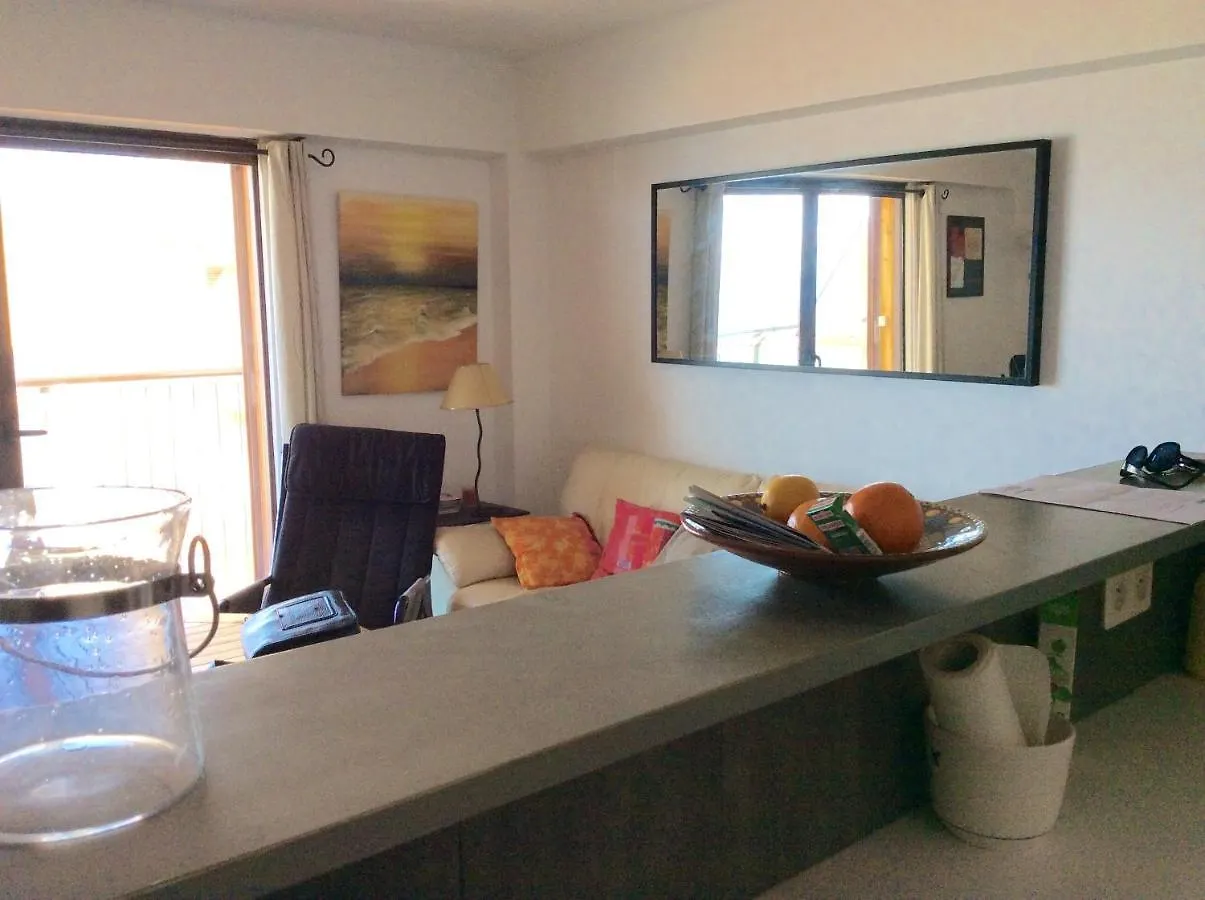 Cozy Apartment In Palamos 65M² + Sea View إسبانيا